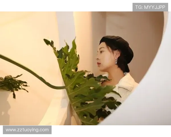 【二次曝光】光影迷局:在记忆的缝隙里寻找真相的窒息之美